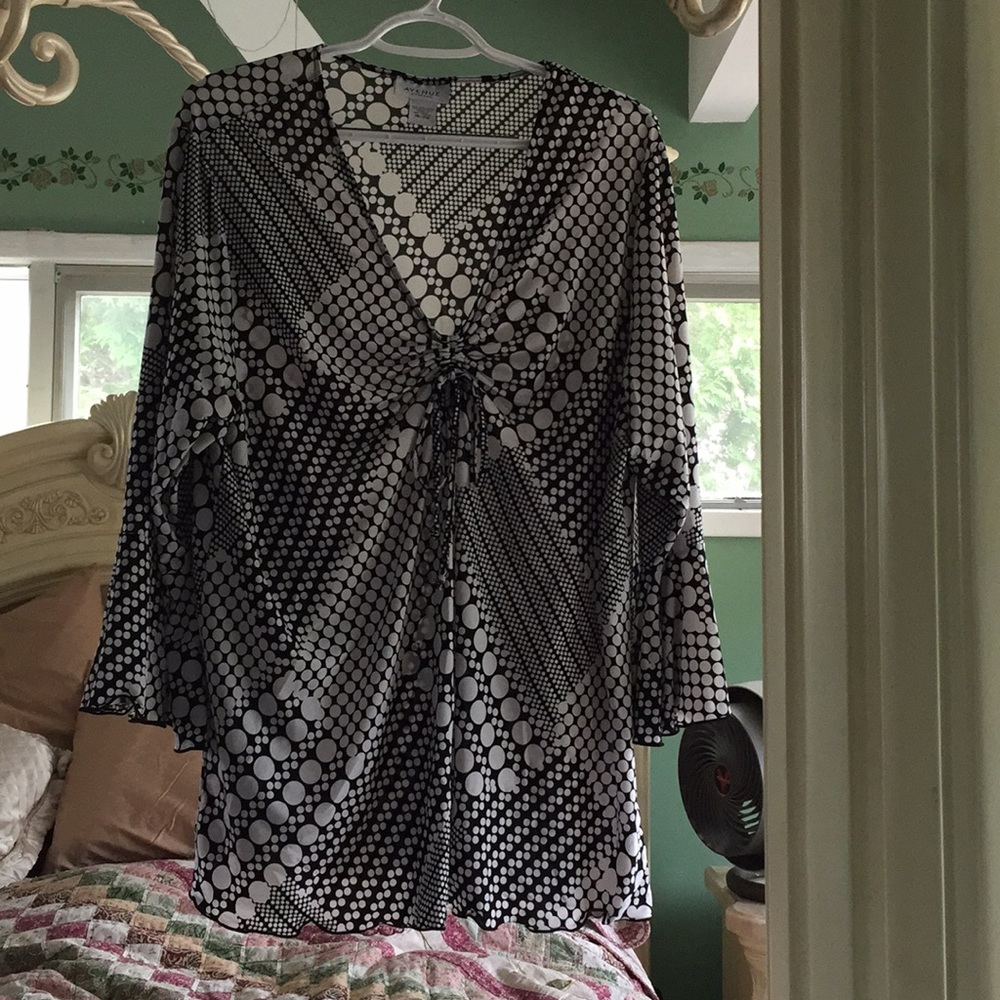 Avenue Blouse